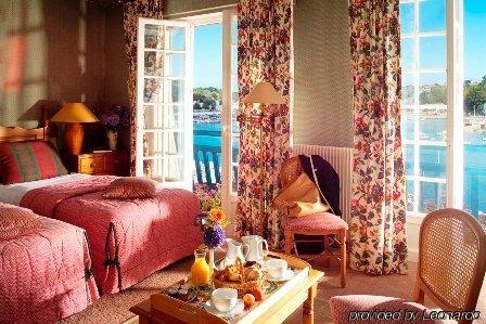 Le Goyen Hotel